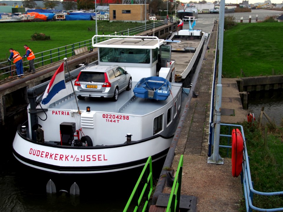 Patria ENI 02204298, Sluis Waalwijk