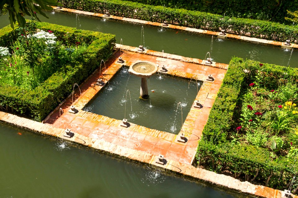 Patio de la Sultana fountain Generalife Granada Spain