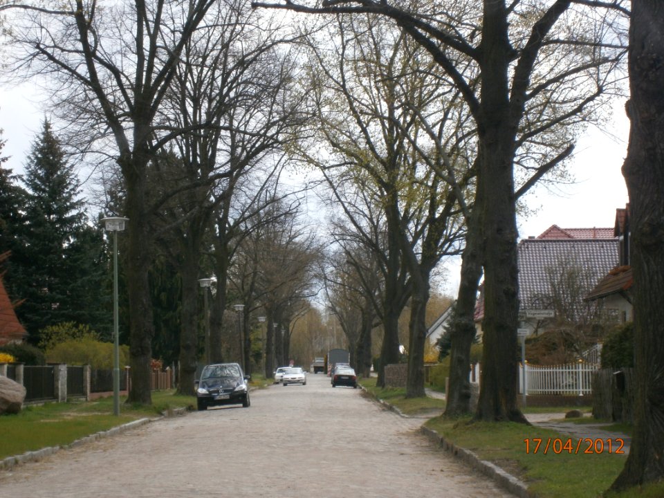 P4170134 Eifelstr