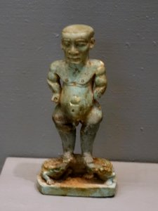 Pataeke, Egypt, 26th dynasty, 664-525 BC, glassy quartz ceramic, K 322 - Martin von Wagner Museum - Würzburg, Germany - DSC05403