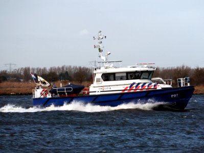 P97 Politie patrouille boot, Noordzeekanaal, pic1