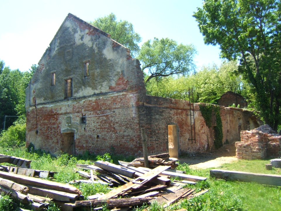Péterhida, a vízimalom felújítás előtt 01