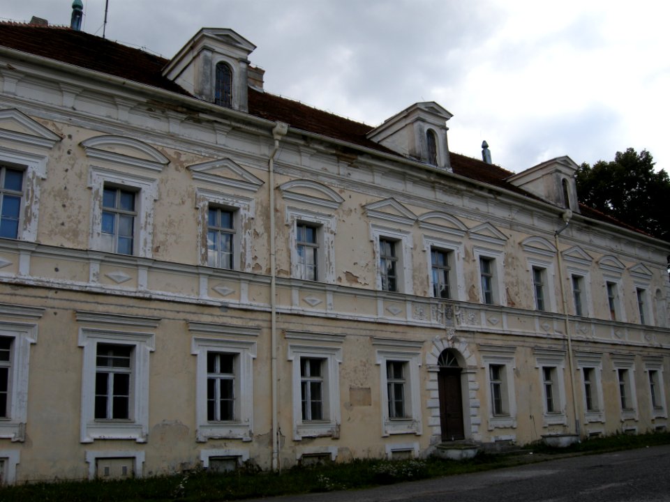 Pałac w Konarzewie 2