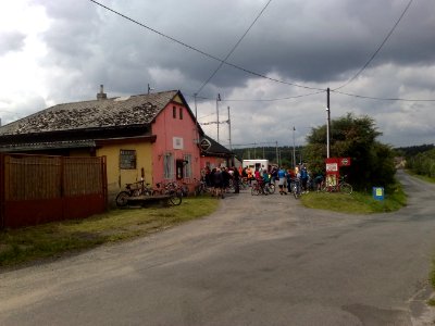 Pačejov nádraží - protest (petice a protestní cyklistický závod) 21. července 2012 A