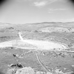 Overzicht van het forum in Jerash, Bestanddeelnr 255-5704