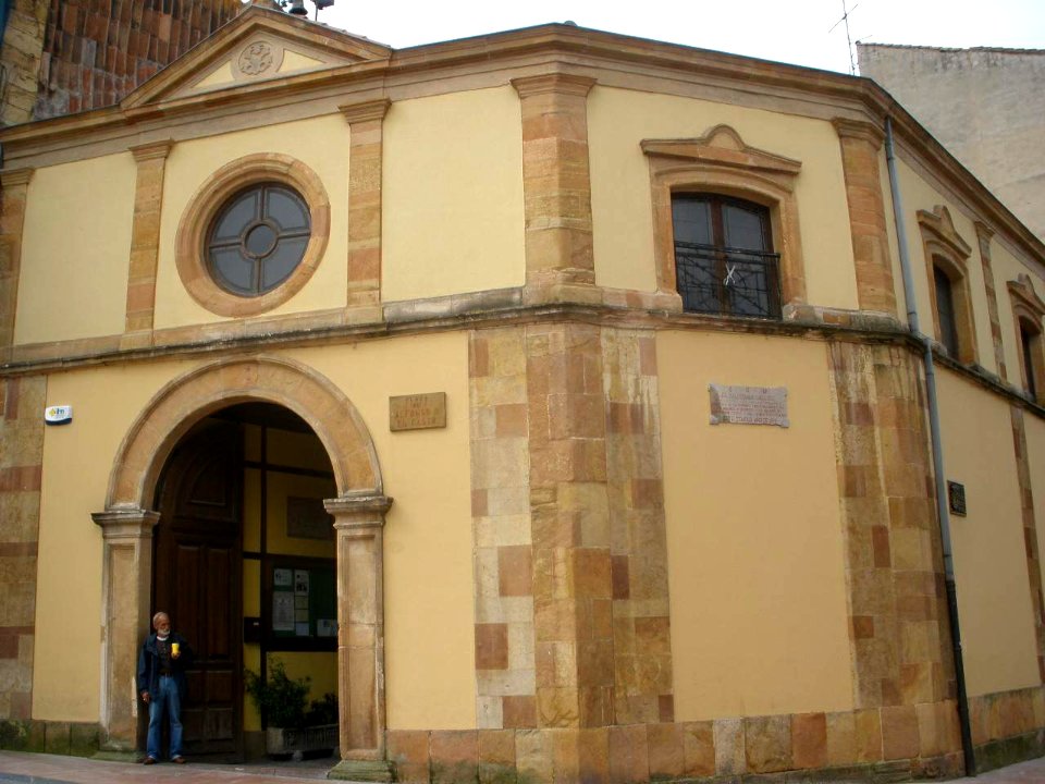 Oviedo - Capilla de Balesquida 1