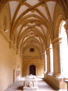 Oviedo - Museo Arqueólogico de Asturias (ex Monasterio de San Vicente), claustro 11