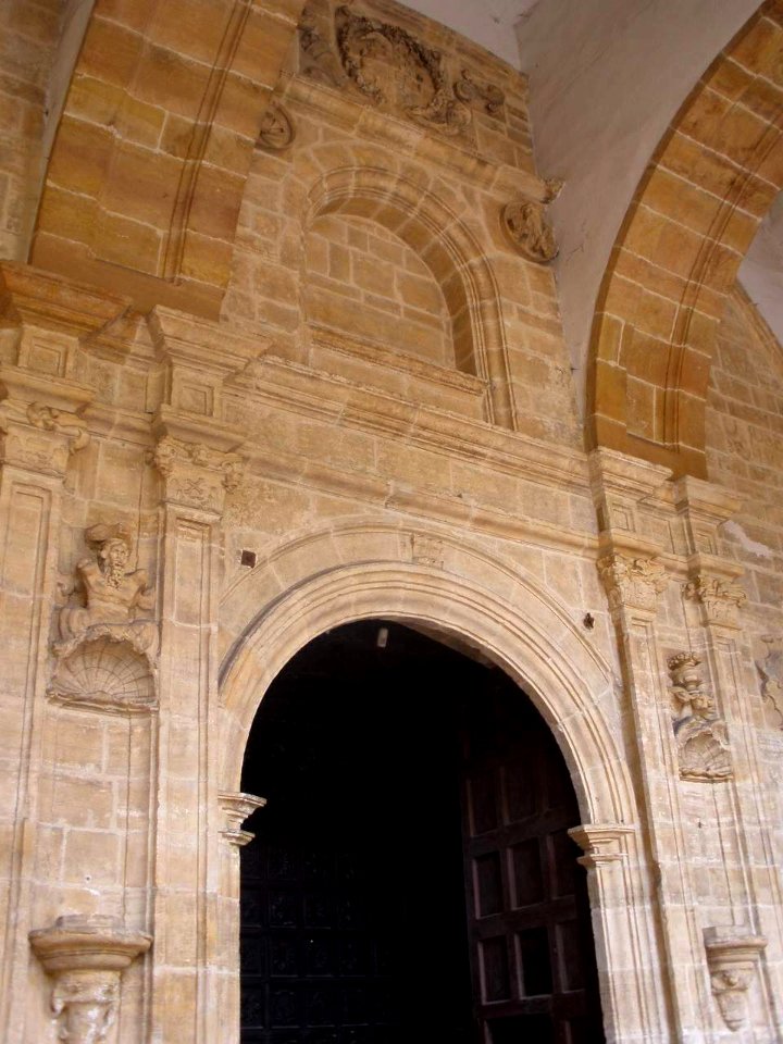 Oviedo - Iglesia del Convento de Santo Domingo 02