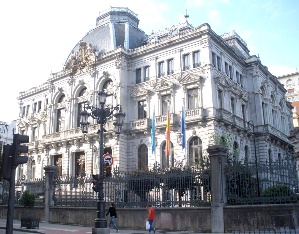 Oviedo - Junta General del Principado de Asturias 4