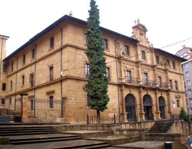 Oviedo - Monasterio de San Pelayo Mártir 06