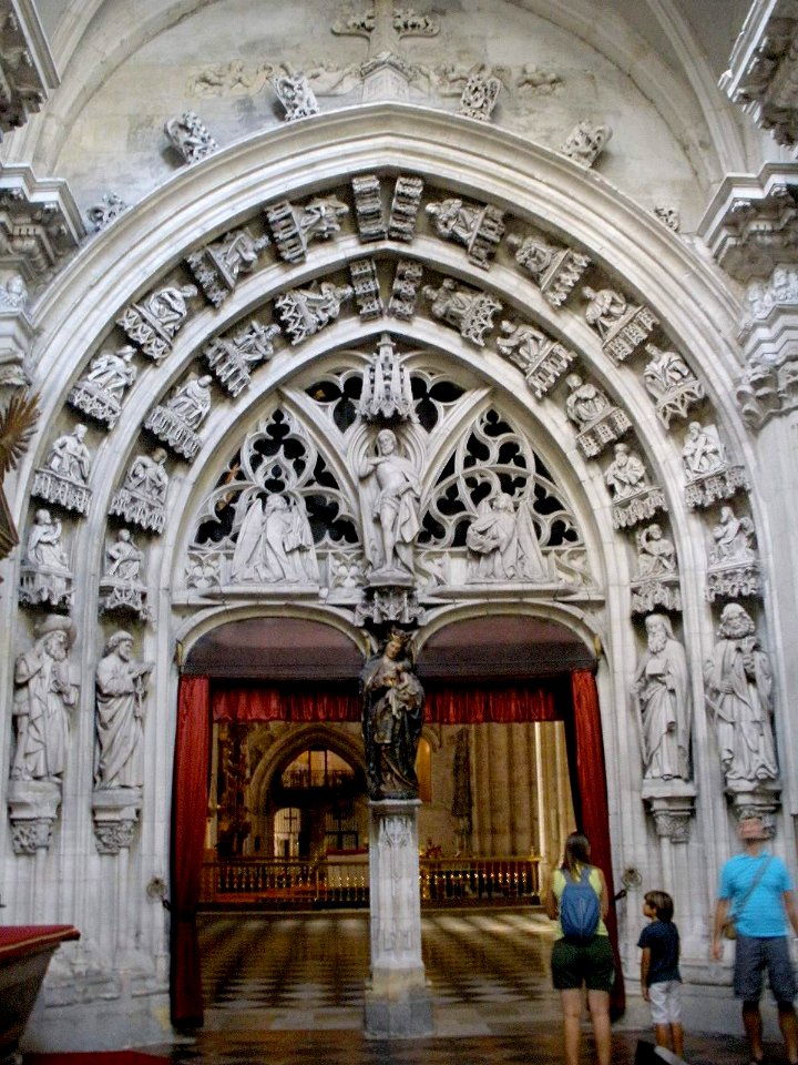 Oviedo - Catedral, Capilla de Nuestra Señora del Rey Casto 3