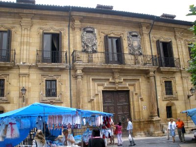 Oviedo - Palacio del Marqués de San Feliz 1