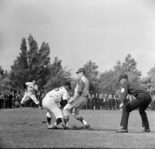 OVVO tegen Haarlem Nicols , spelmoment, Bestanddeelnr 916-6543
