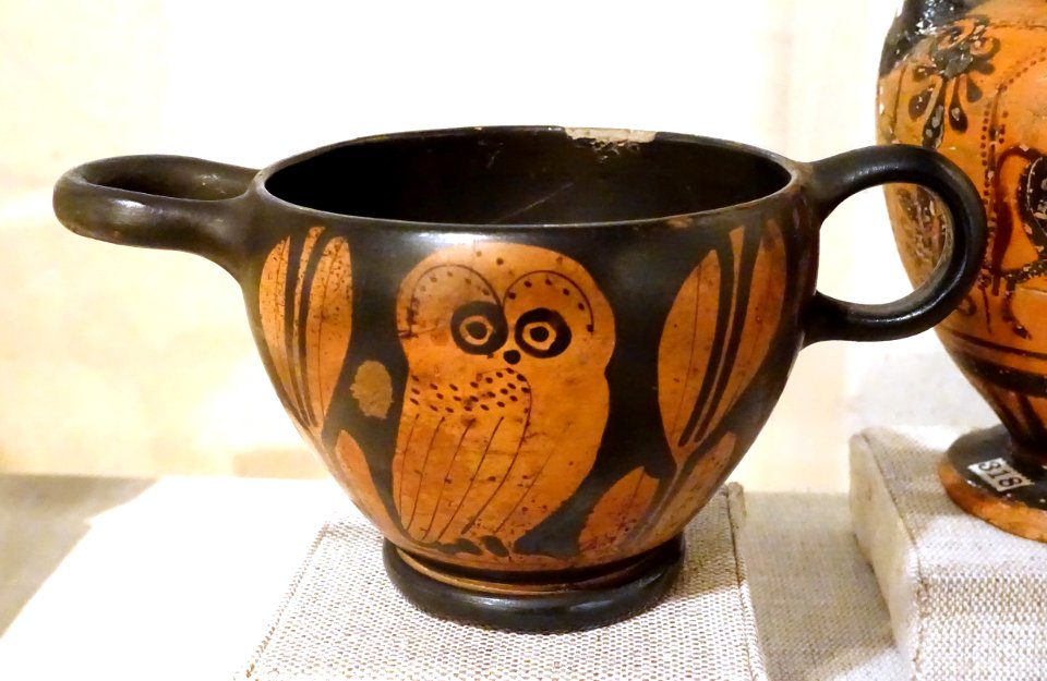 Owl skyphos, drinking cup, Greece, Attic red figure, 500-480 BC, terracotta - Spurlock Museum, UIUC - DSC05765