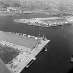 Overzichten, havens, industrie, Bestanddeelnr 250-8719