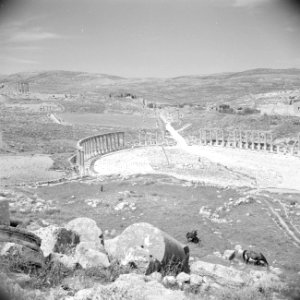 Overzicht van het forum in Jerash, Bestanddeelnr 255-5705