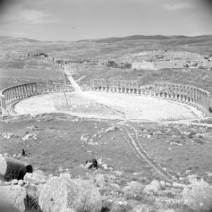 Overzicht van het forum in Jerash, Bestanddeelnr 255-5703