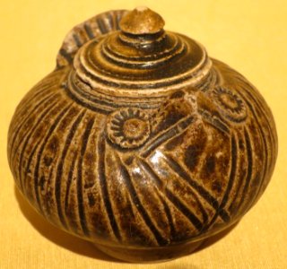 Owl-shaped lime pot from Cambodia, Honolulu Museum of Art 6717.1