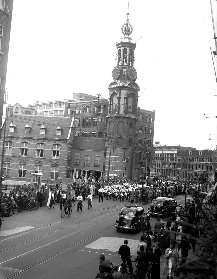 Paardenparade. Overzicht Munt, Bestanddeelnr 902-8045