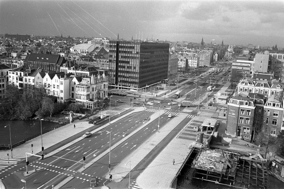 Overzicht Wibautstraat vanaf hoogte Sarphatistraat, richting Waterlooplein, Bestanddeelnr 929-4398