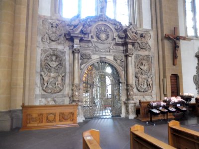 Paderborn - Dom, Elisabethkapelle - Portal