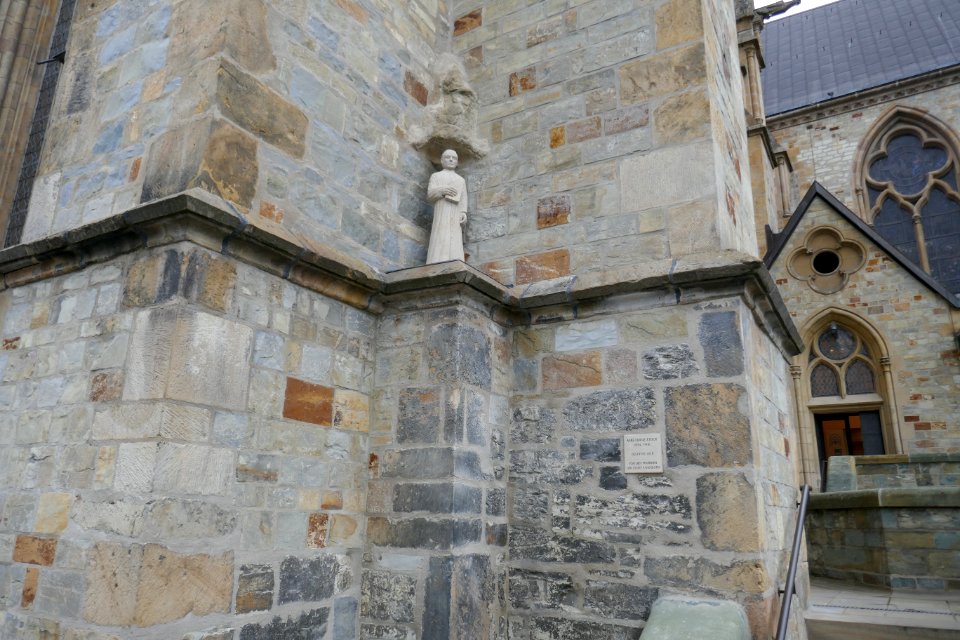Paderborn - Dom - Franz-Stock-Statue