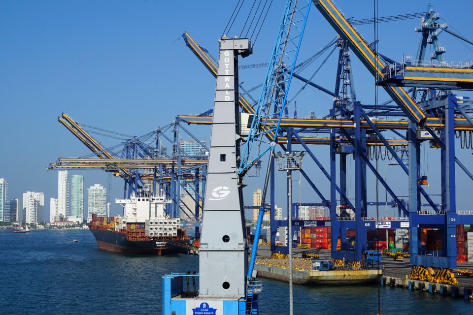Kartagena south america port