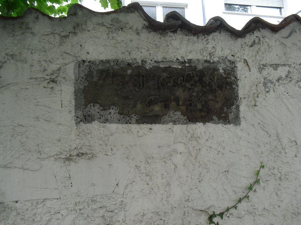 Paderborn - Collegium Liborianum - Inschrift östliche Mauer
