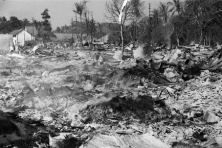 Padang-sector. Bezetting van Arnhemia. Ongeveer 73 huizen van Chinese eigenaren , Bestanddeelnr 276-3-2
