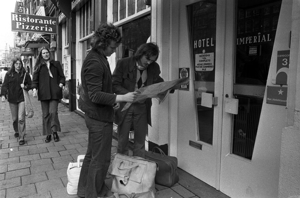 Paasdrukte in Amsterdam buitenlanders voor vol hotel, Bestanddeelnr 927-1244