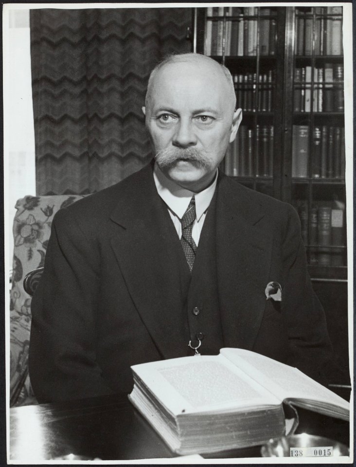 P.S. Gerbrandy (1885-1961). Voorzitter van de Ministerraad 1940-1945. Minister v, Bestanddeelnr 138-0015
