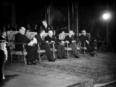 Pact van Brussel. De 5 ministers, Bestanddeelnr 902-6324