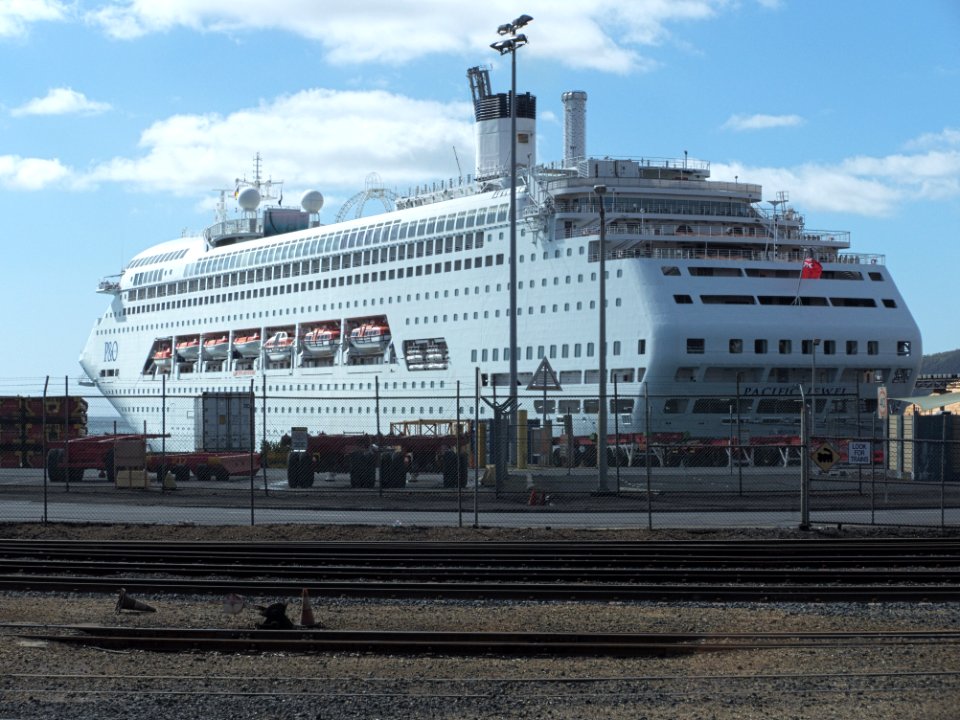 Pacific-Jewel-Burnie-20150309-001