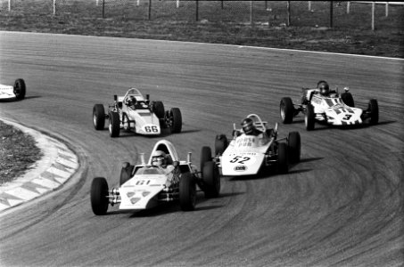 Paasraces op Zandvoort Formule Vee 1300 in actie, Bestanddeelnr 927-8348