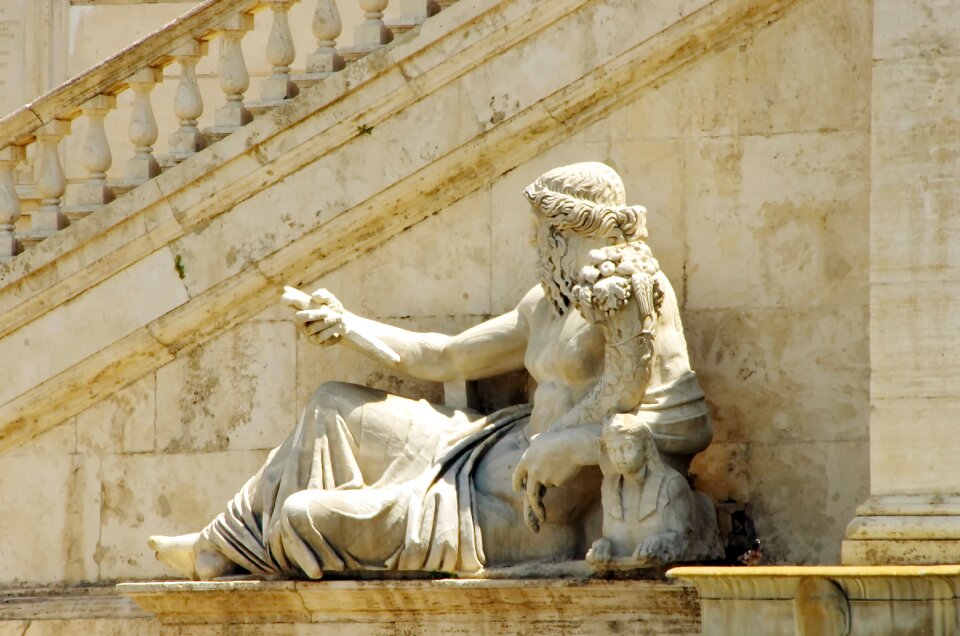Staircase marble romulus
