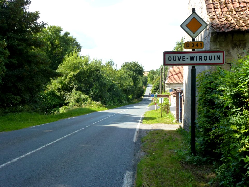 Ouve-Wirquin (Pas-de-Calais) city limit sign