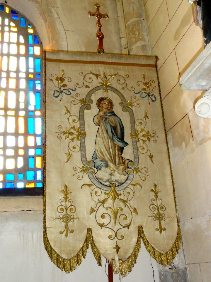 Ourville-en-Caux (Seine-Mar.) église, bannière de procession