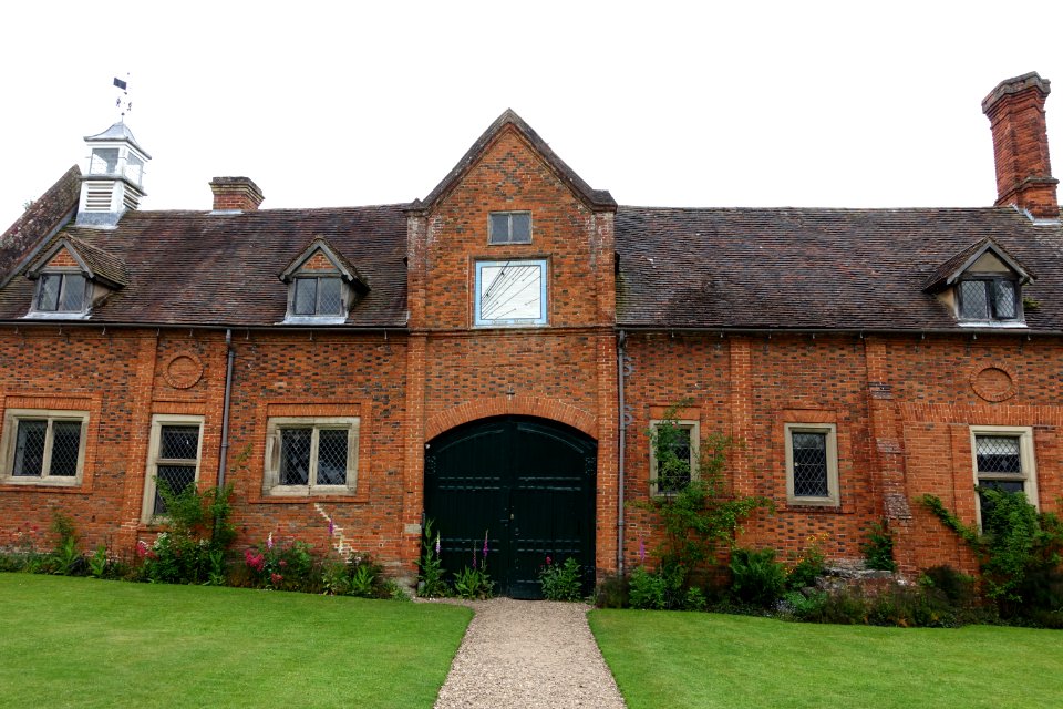 Outbuildings - Packwood House - Warwickshire, England - DSC08530