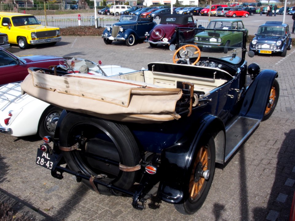 Packard Twin Six Model 1-35 pict5