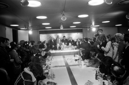 Overzicht van de persconferentie, Bestanddeelnr 927-0397