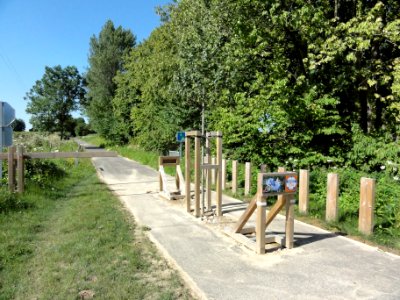 Ourville-en-Caux (Seine-Mar.) Véloroute du lin (01)