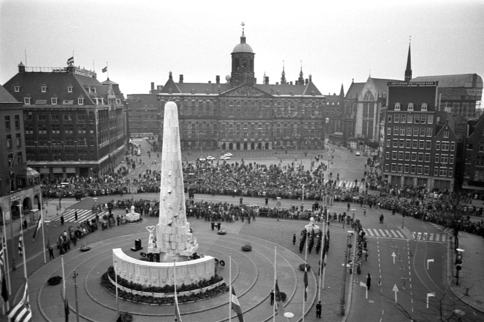 Overzicht van de plechtigheid op de Dam, Bestanddeelnr 925-5796