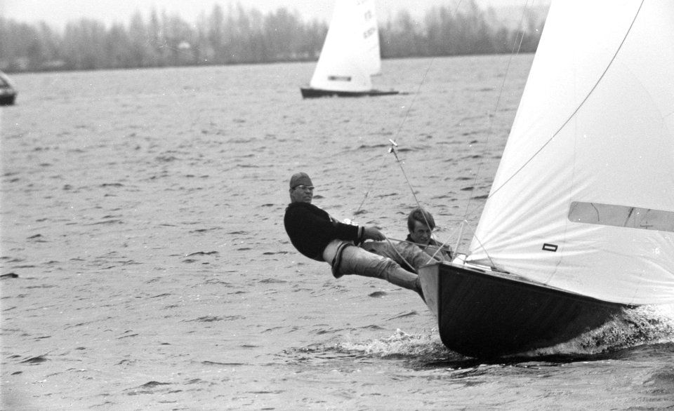 Paasregatta, zeilwedstrijden te Loosdrecht. Actiefotos tijdens zeilwedstrijden, Bestanddeelnr 921-2526