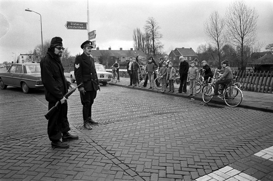 Overval op AMRO-bank in Badhoevedorp, Bestanddeelnr 926-1937