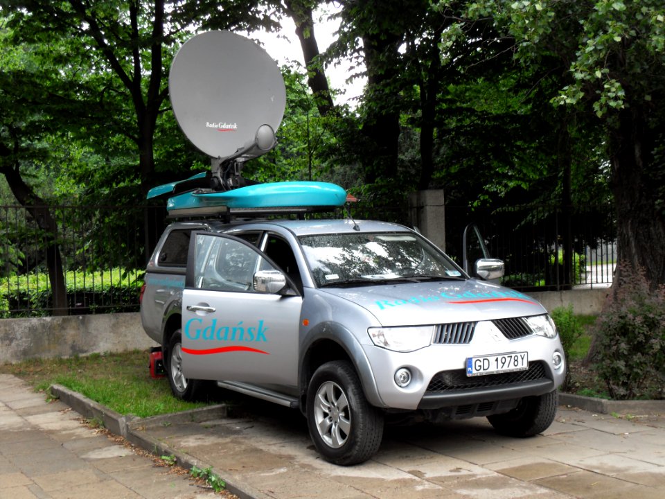Outside broadcasting van of Radio Gdańsk - Mitsubishi L200