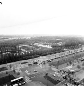 Overzicht Amstelpark, opdracht Gem. Voorl., Bestanddeelnr 927-1897