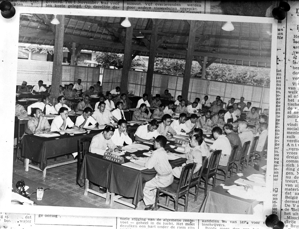 Overzicht van de zaal waar Conferentie te Denpasar wordt gehouden. De conferenti, Bestanddeelnr 901-9801