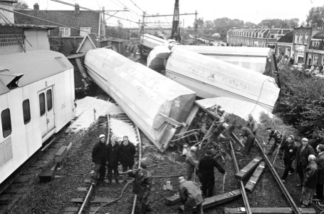Overzicht van de ontspoorde goederenwagons, Bestanddeelnr 919-6551