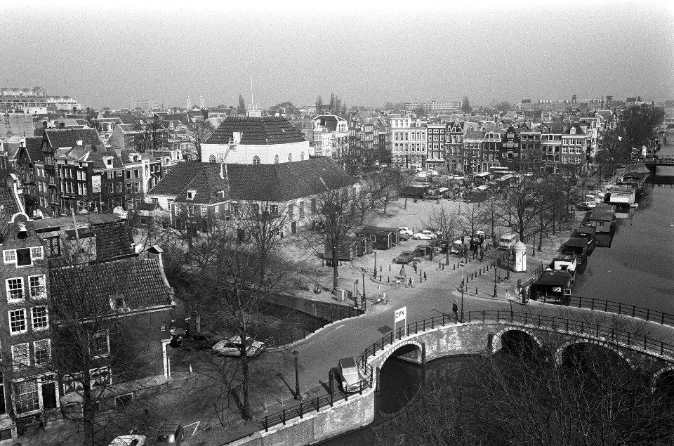 Overzicht Amstelveld vanuit hoogte (heel Amstelveld), Bestanddeelnr 927-0837