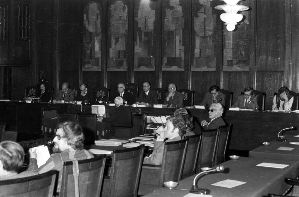 Overzicht van de raadszaal, Bestanddeelnr 926-8276